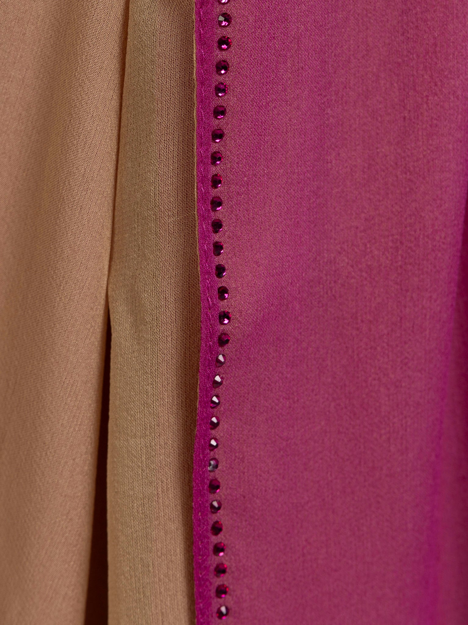 Magenta-Gold