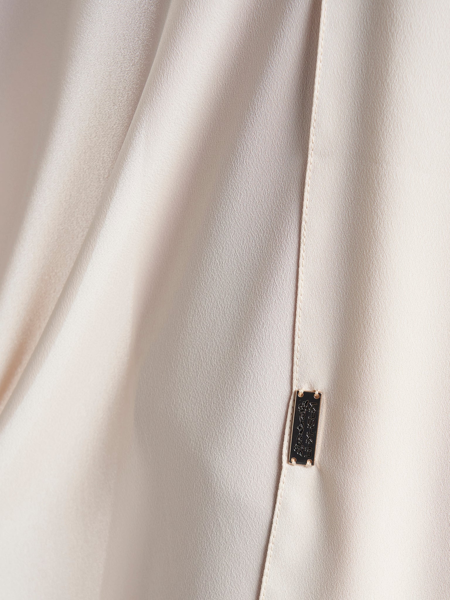 LightBeige