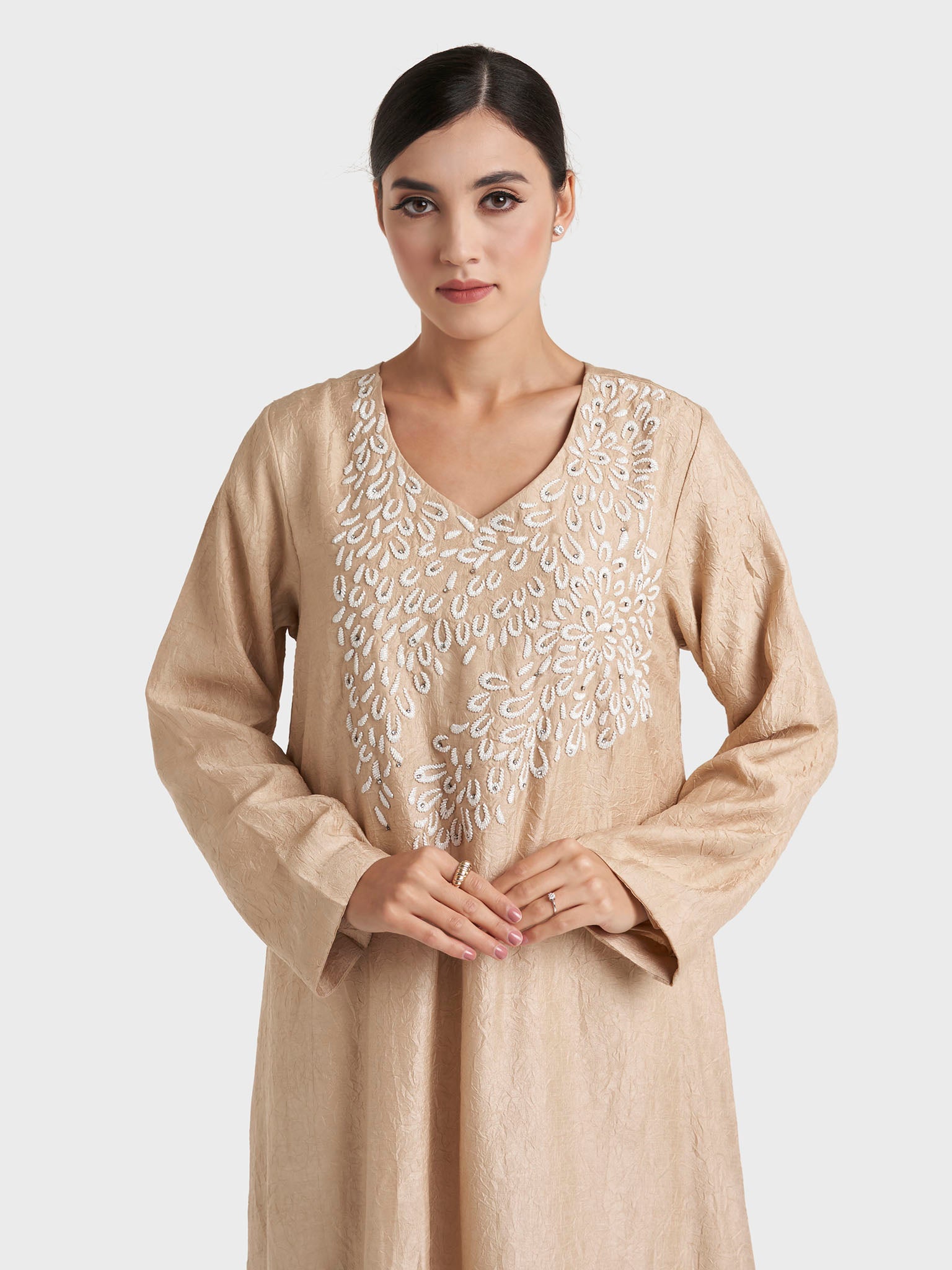 Beige 1