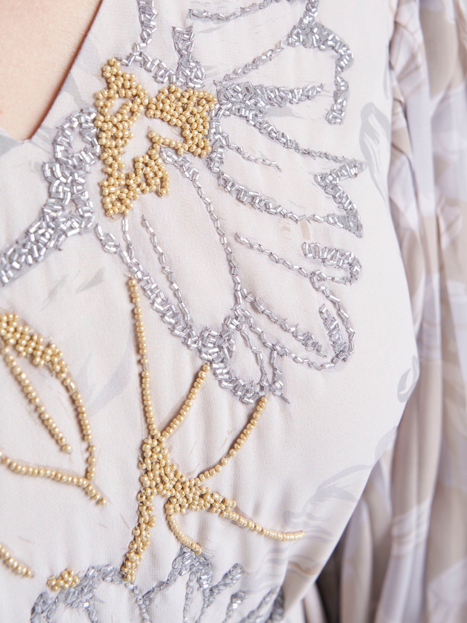 LightBeige