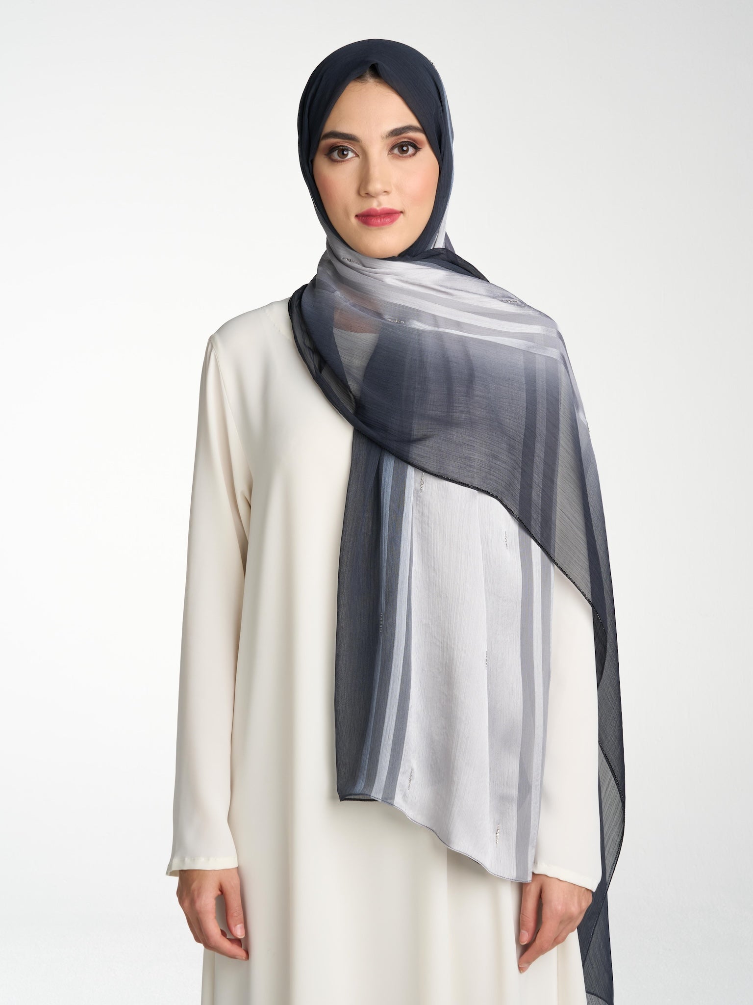 Black-Dovegrey 1
