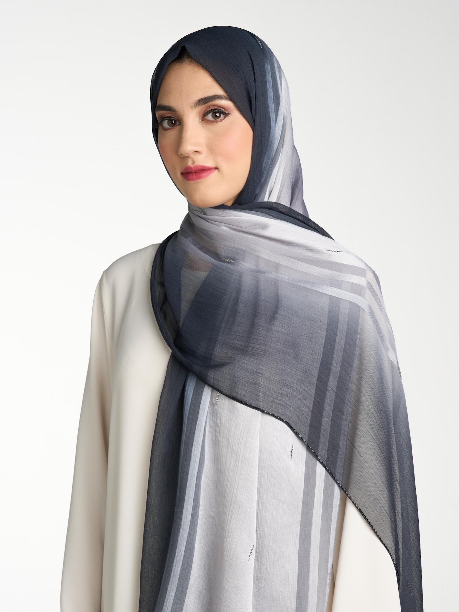Black-Dovegrey 2